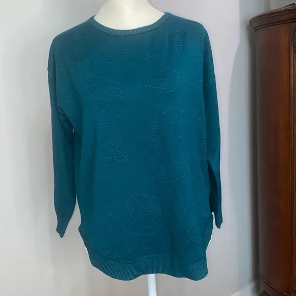 Cable & Gauge teal green leaf pattern half sleeve sweater size medium NWT - Picture 4 of 6